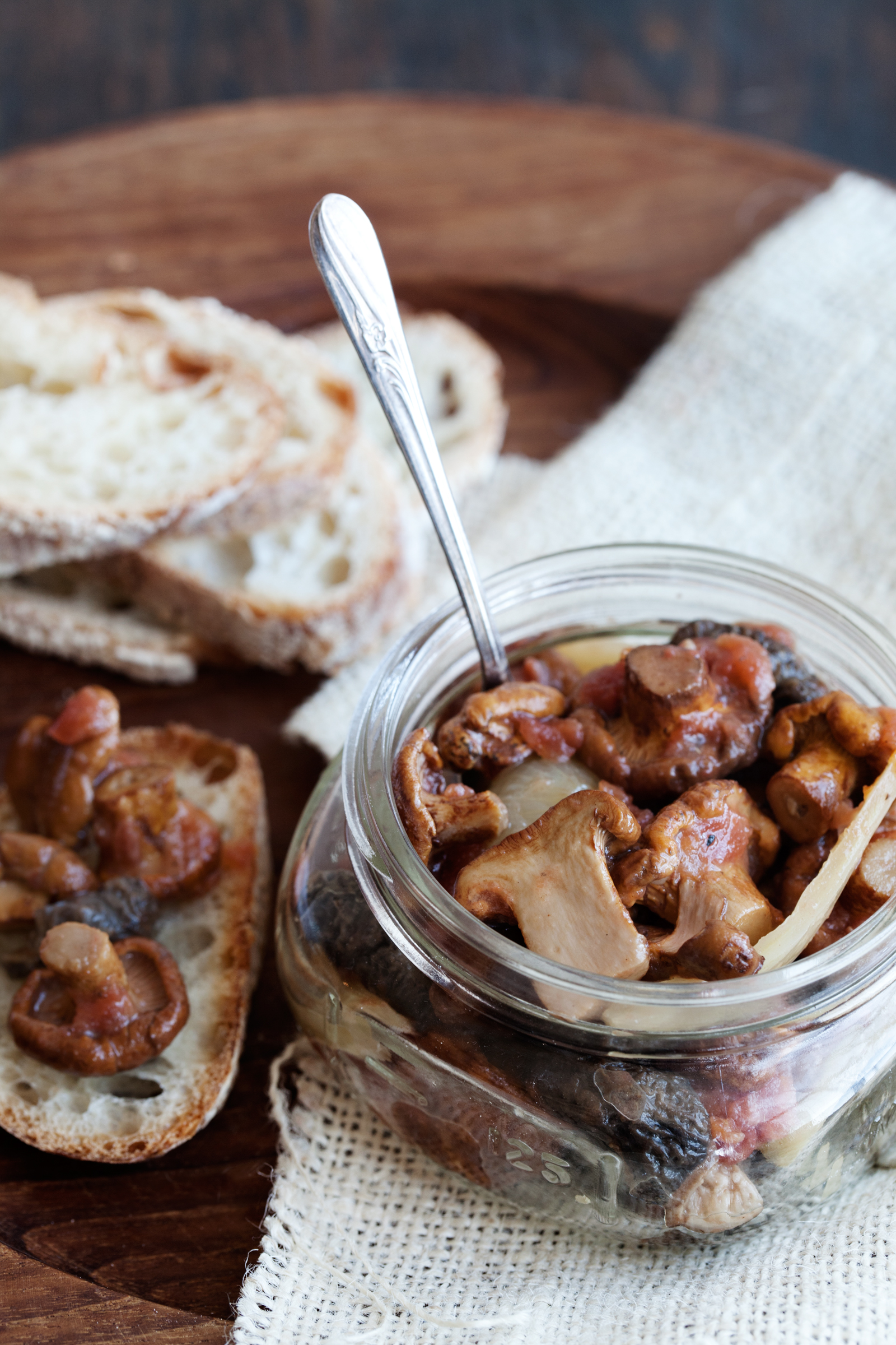 Marinated Wild Mushrooms with Fennel and Pearl Onions - Mon Appétit